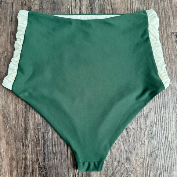 Joanna Ortiz Selva Green Bikini Set - Small - Picture 10 of 16